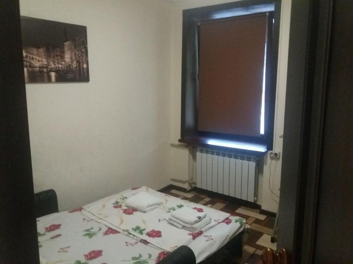 Сдам 3-Х Комнатную Квартиру ! Odessa Ngoại thất bức ảnh